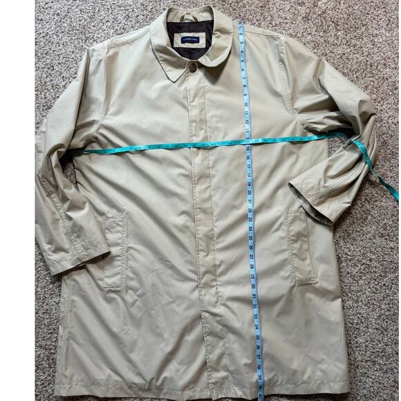 Land's End Overcoat/Raincoat/Jacket/Coat, Size Women's 2X-3X, Tan, waterproof - Picture 6 of 8